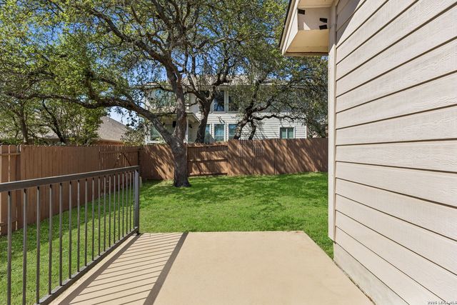 22307 Mesa Butte, San Antonio, TX 78258