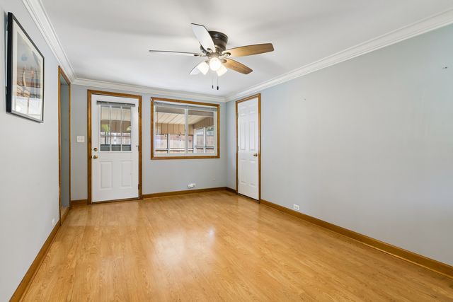 42 Washington Street, Glenview, IL 60025