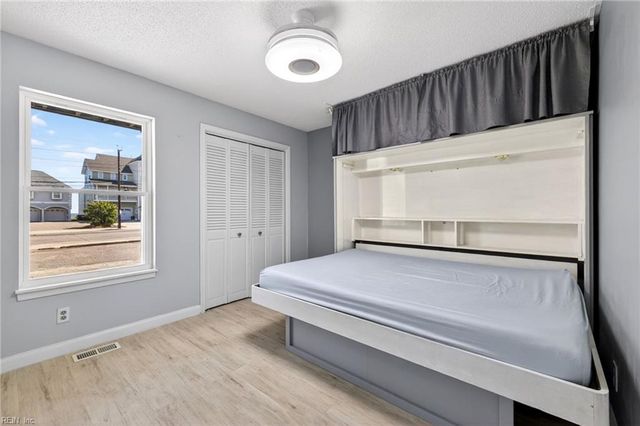 245 W Ocean View Ave Apt 102, Norfolk, VA 23503