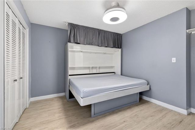245 W Ocean View Ave Apt 102, Norfolk, VA 23503