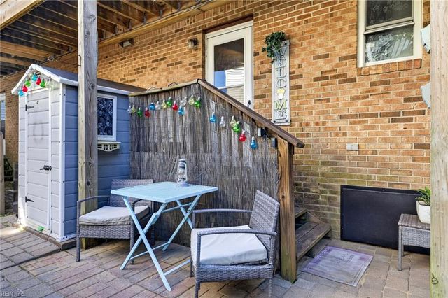 245 W Ocean View Ave Apt 102, Norfolk, VA 23503