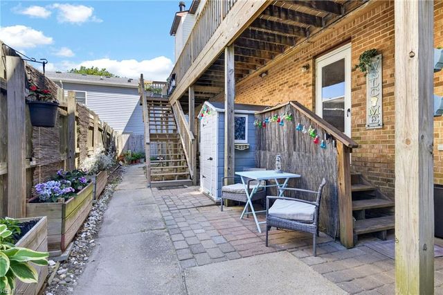 245 W Ocean View Ave Apt 102, Norfolk, VA 23503
