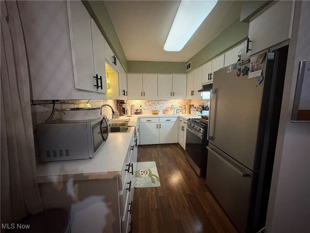 2767 Brady Lake Road, Ravenna, OH 44266