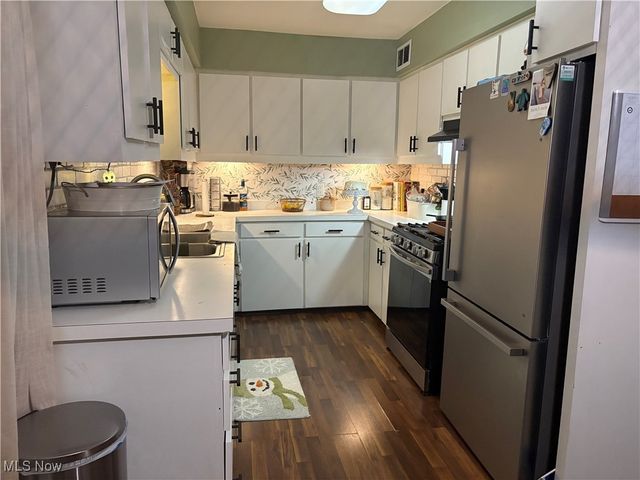 2767 Brady Lake Road, Ravenna, OH 44266