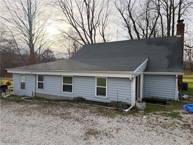 2767 Brady Lake Road, Ravenna, OH 44266