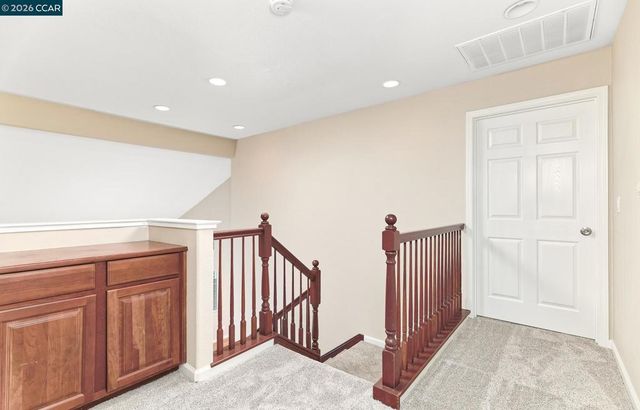 116 Travertine Ave, Lathrop, CA 95330