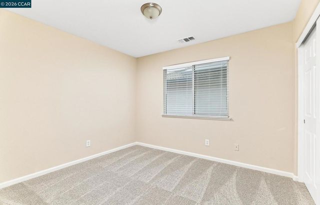 116 Travertine Ave, Lathrop, CA 95330