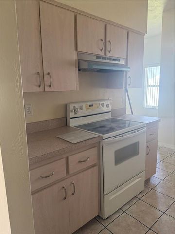 58 FARMSWORTH DRIVE B, Palm Coast, FL 32137