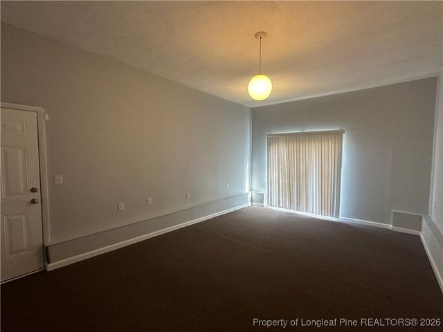 9598 Holbrook Lane, Fayetteville, NC 28314