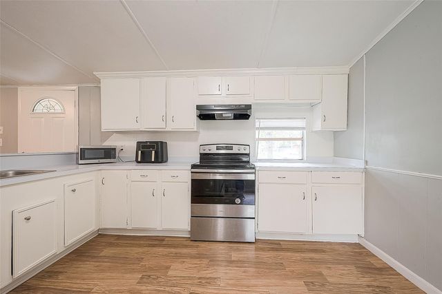 17536 White Oak Orchard, Conroe, TX 77306