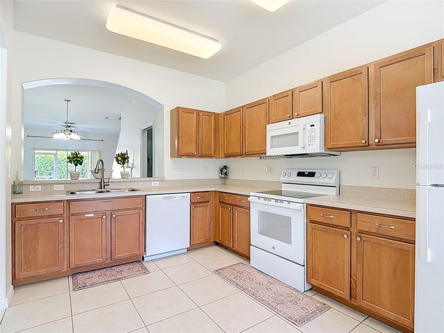 4194 WINDING VINE DRIVE, Lakeland, FL 33812