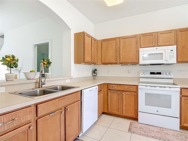 4194 WINDING VINE DRIVE, Lakeland, FL 33812