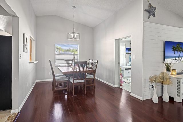 6502 RANGER DRIVE, Tampa, FL 33615