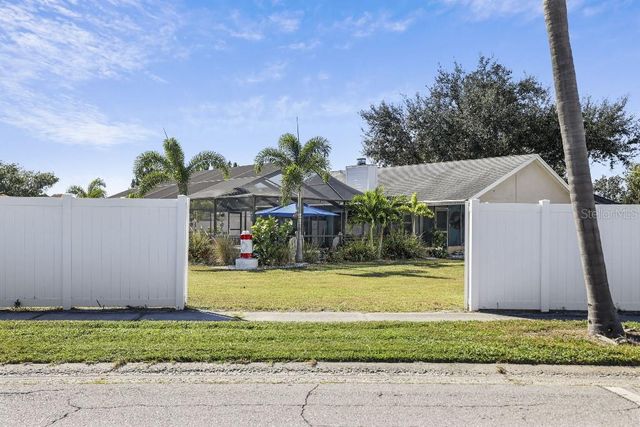 6502 RANGER DRIVE, Tampa, FL 33615