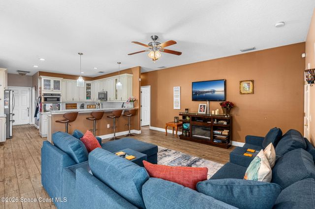 273 Wading Bird Circle SW, Palm Bay, FL 32908