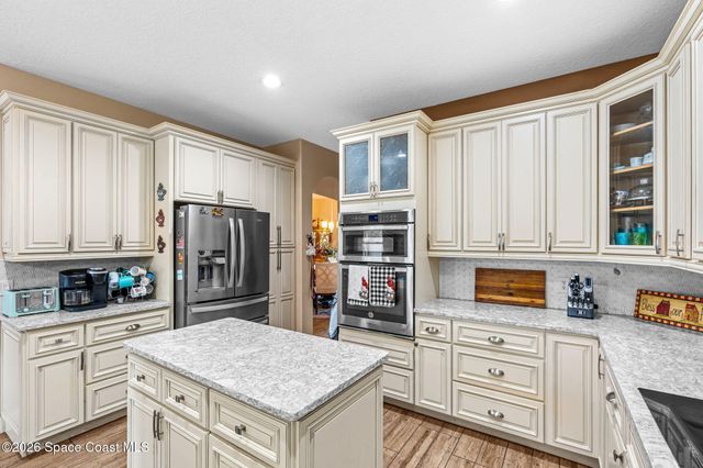 273 Wading Bird Circle SW, Palm Bay, FL 32908