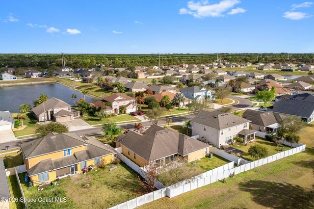 273 Wading Bird Circle SW, Palm Bay, FL 32908
