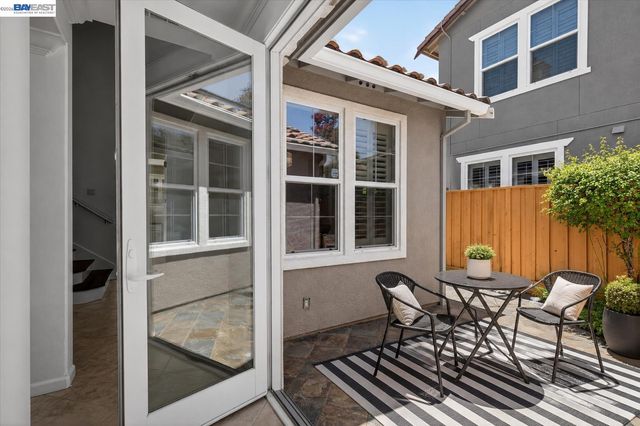 1556 Banbury Dr, San Ramon, CA 94582