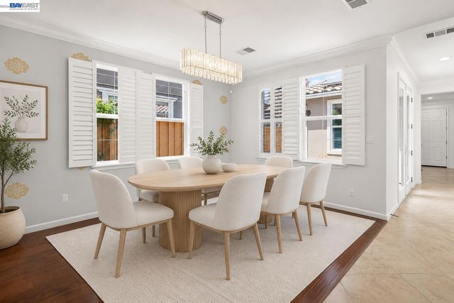 1556 Banbury Dr, San Ramon, CA 94582