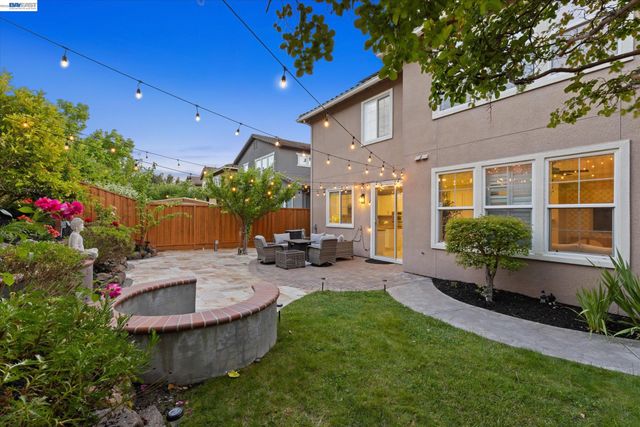 1556 Banbury Dr, San Ramon, CA 94582