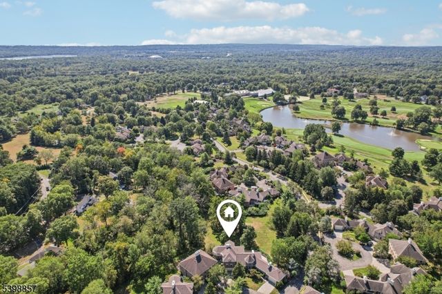 2 Casper Ct, Florham Park Boro, NJ 07932