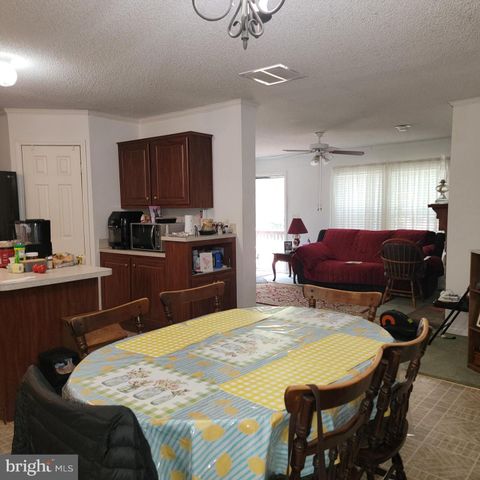 21372 TWIN OAKS LN, Ruther Glen, VA 22546