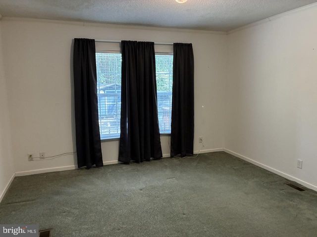21372 TWIN OAKS LN, Ruther Glen, VA 22546