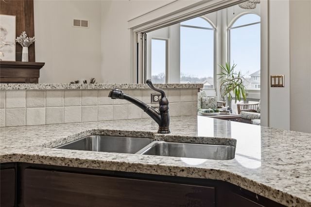 814 Camp Cardinal Road, Iowa City, IA 52246