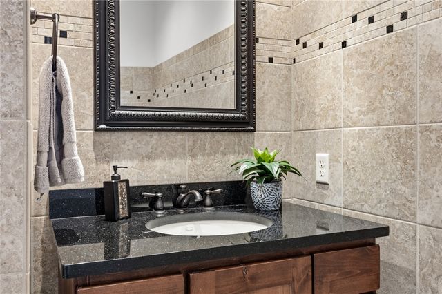 814 Camp Cardinal Road, Iowa City, IA 52246