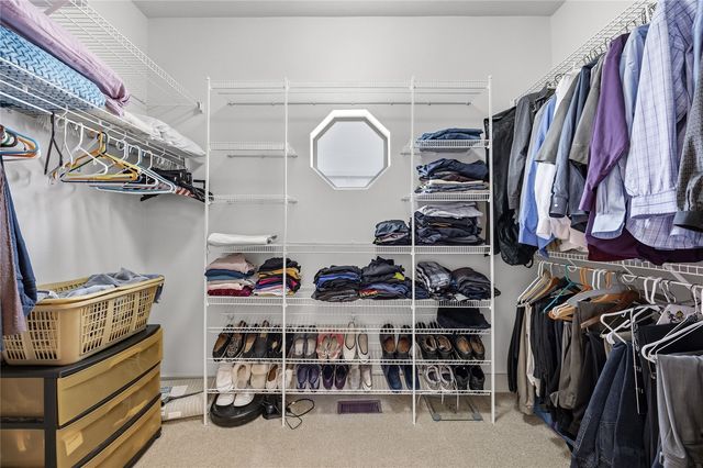 814 Camp Cardinal Road, Iowa City, IA 52246