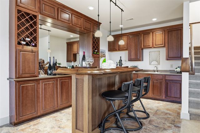 814 Camp Cardinal Road, Iowa City, IA 52246