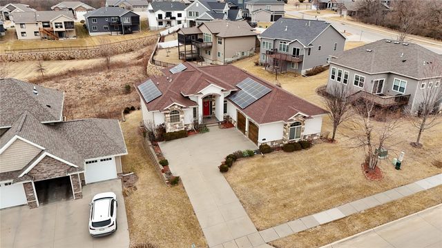 814 Camp Cardinal Road, Iowa City, IA 52246