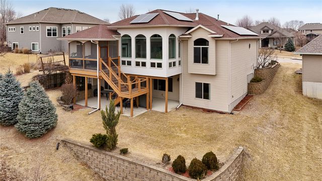 814 Camp Cardinal Road, Iowa City, IA 52246