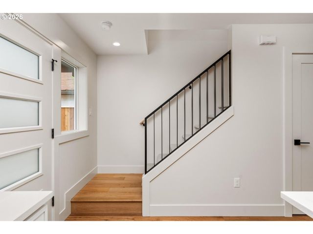 5601 Se Bybee Blvd B, Portland, OR 97202