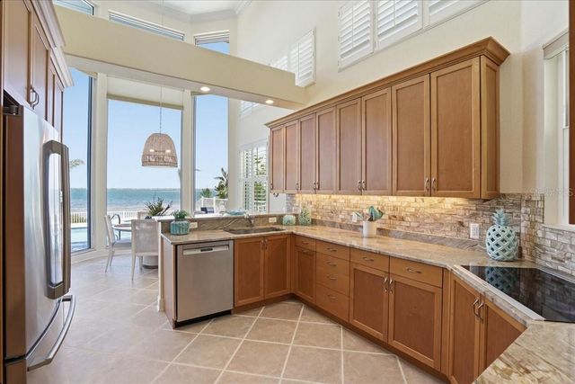 3636 FAIR OAKS PLACE, Longboat Key, FL 34228