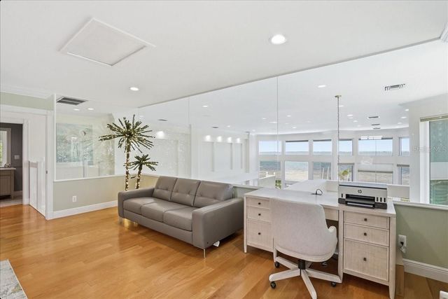 3636 FAIR OAKS PLACE, Longboat Key, FL 34228