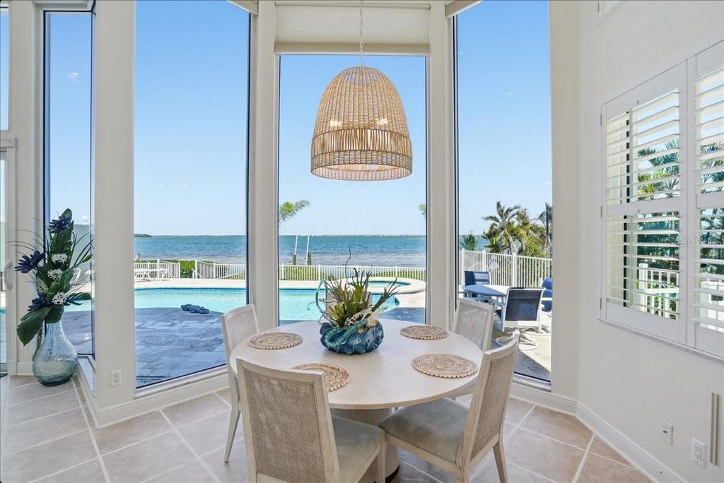 Image 21 of property listing at 3636 FAIR OAKS PLACE, Longboat Key, FL 34228