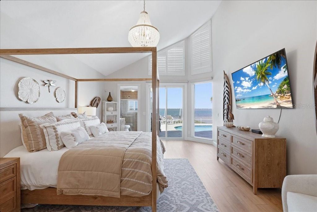 Image 32 of property listing at 3636 FAIR OAKS PLACE, Longboat Key, FL 34228