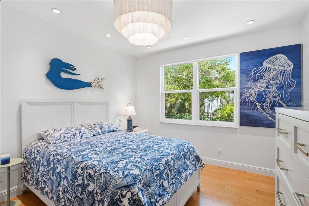 Image 44 of property listing at 3636 FAIR OAKS PLACE, Longboat Key, FL 34228