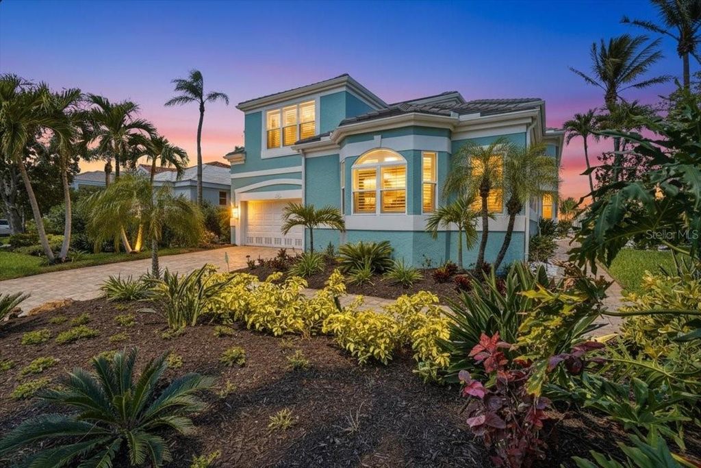 Image 10 of property listing at 3636 FAIR OAKS PLACE, Longboat Key, FL 34228