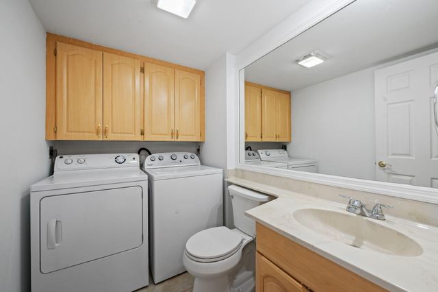 9131 SW 20th Place A, Davie, FL 33324