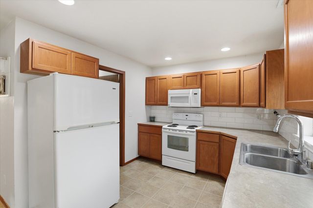 2015 N Bell Rd, Spokane Valley, WA 99016