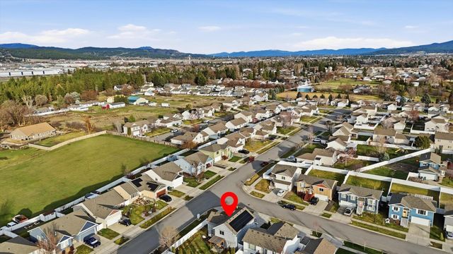 2015 N Bell Rd, Spokane Valley, WA 99016