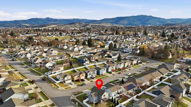 2015 N Bell Rd, Spokane Valley, WA 99016