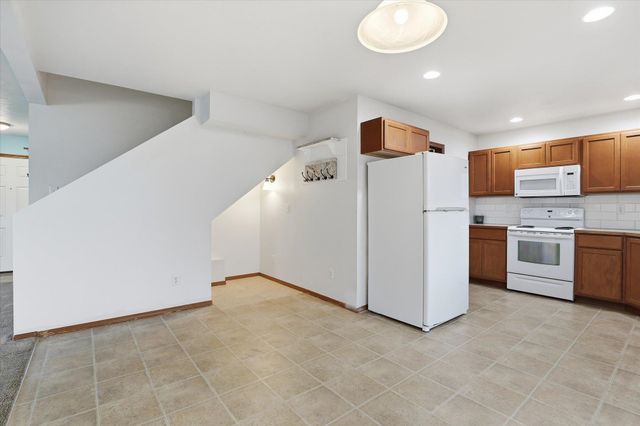 2015 N Bell Rd, Spokane Valley, WA 99016