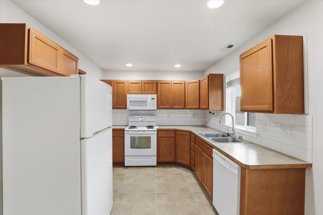 2015 N Bell Rd, Spokane Valley, WA 99016