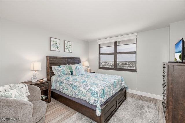 380 Seaview CT 1606, Marco Island, FL 34145