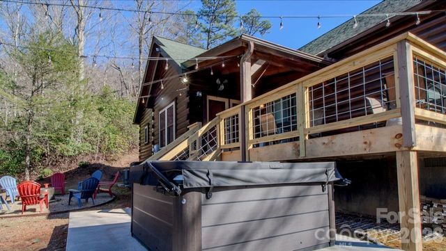 187 Gardeners Cove, Whittier, NC 28789