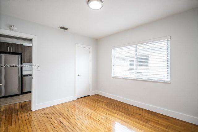 117 S Shore Drive 8, Miami Beach, FL 33141