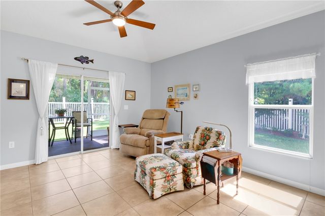 250 Briarcliff Circle, Sebastian, FL 32958